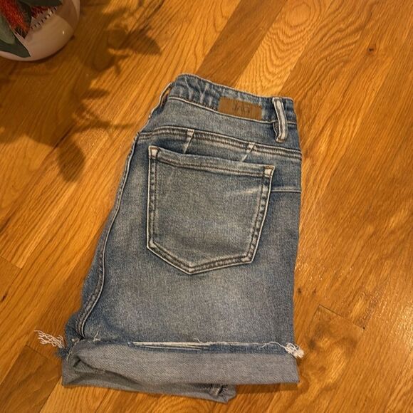 JAG Denim/Fray Blue Jean Women's Shorts - 8/29 / Great Condition - Picture 6 of 6
